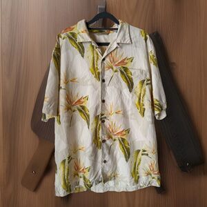 Tommy Bahama Shirt Mens L Hawaiian Button Up Short Sleeve Silk